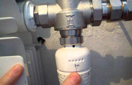 Термоголовка для радиатора отопления: устройство, функционирование + порядок монтажа