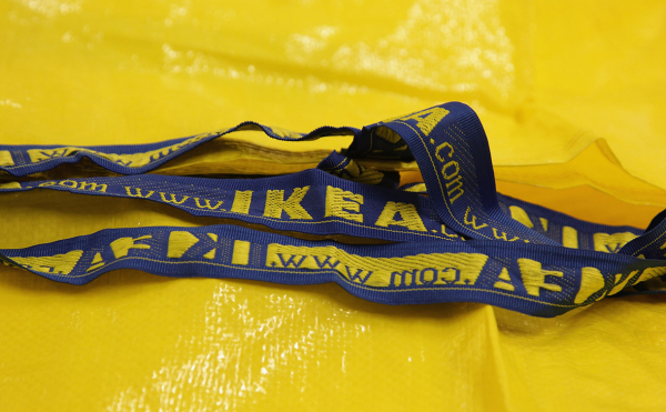 
                    IKEA ограничила заказ товаров на прощальной распродаже

                