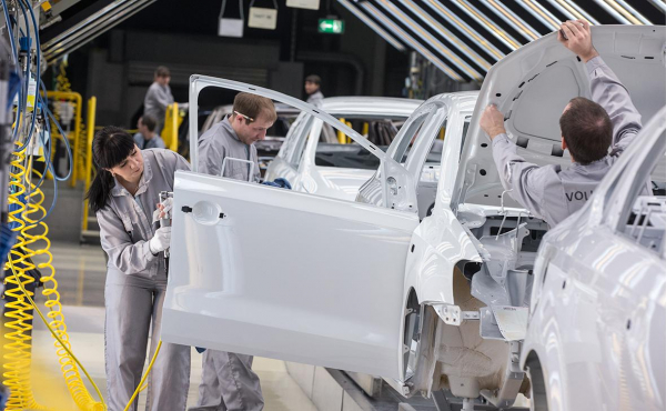 
                    Иск группы ГАЗ создал проблемы для продажи завода Volkswagen в Калуге

                