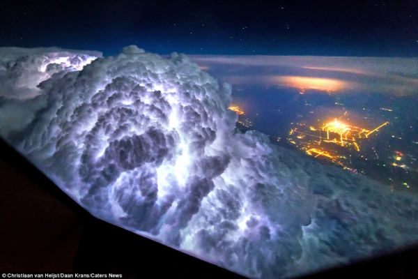 Потрясающие фотографии, сделанные из кабины авиалайнера