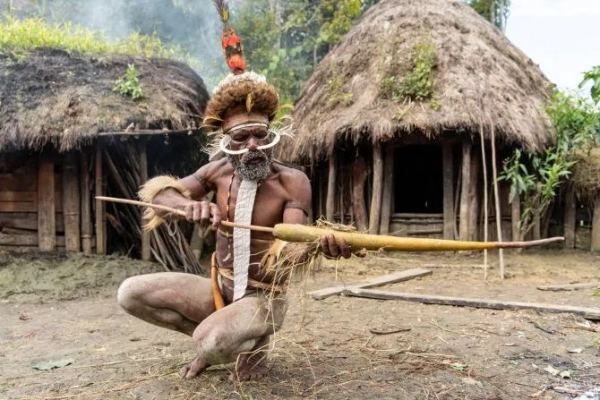 Дух предков, в папуасском племени коптят мумии вождей, чтобы сохранить их для потомков