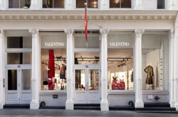 
            Valentino открывает новый бутик SoHo в Нью-Йорке        