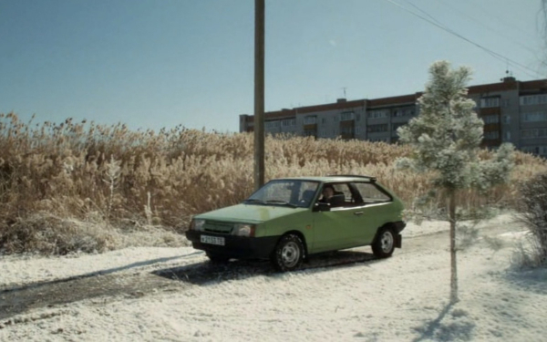 
            &laquo;Пешком не комильфо&raquo;. На каких машинах ездят в сериале &laquo;Слово пацана&raquo;
        